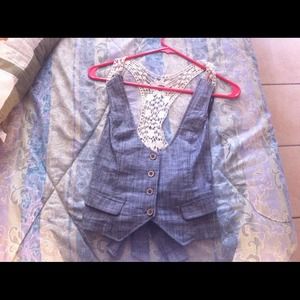 Cute little vest😍