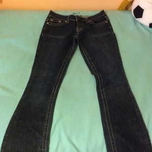 ⭐Guess Jeans Dark Denim Size 24⭐