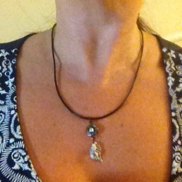 Necklace - Picture 2 of 2