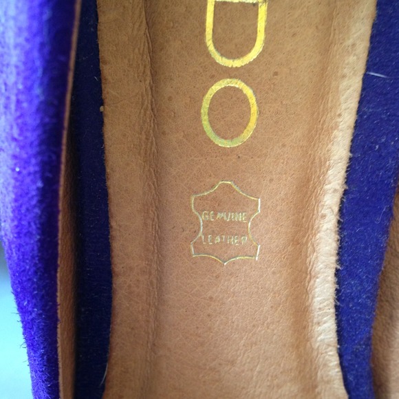 ⛔️GIFTED⛔️ ALDO Royal Blue Suede Platform Pumps - Picture 2 of 4