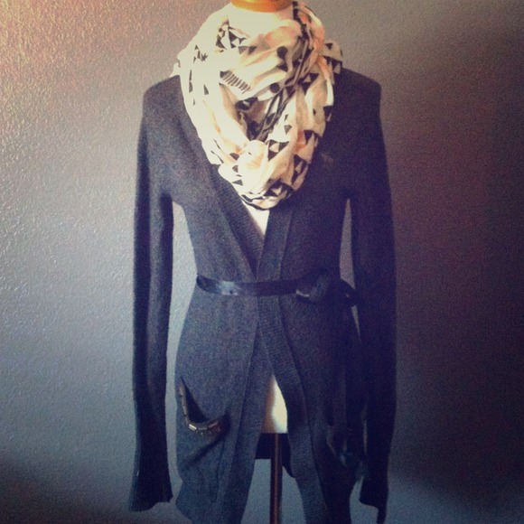 Abercrombie and Fitch long cardigan