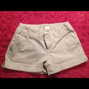 Light khaki shorts, NWOT