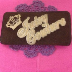 ✅Reduced✅Juicy Couture clutch wallet!