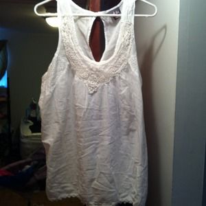 White crotchet tank!!