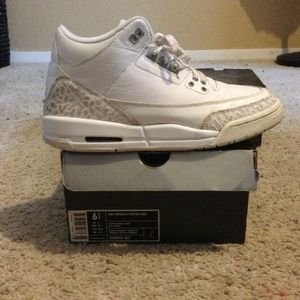 Jordan 3s