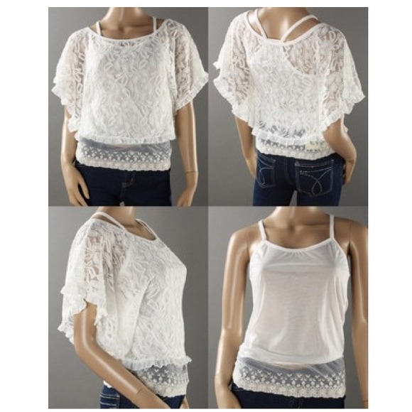 💟SOLD💟 White Batwing Sleeve Lace Blouse - Picture 3 of 4