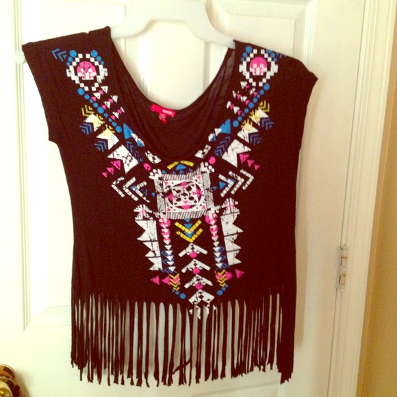 Tops - Indian fringed crop top