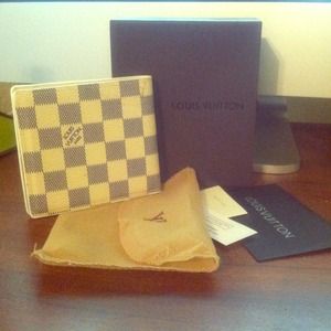 LV men's wallet