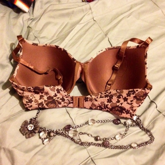 🎀 Floral Bra 🎀 - Picture 2 of 2