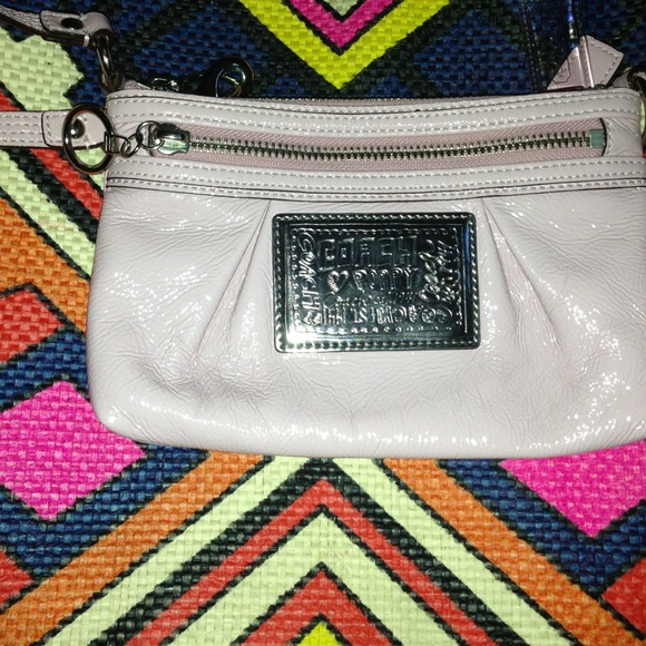 Pink authentic without tags Coach larger wristlet