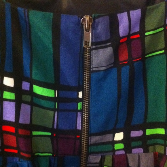 multicolor patterned dress - Picture 3 of 4