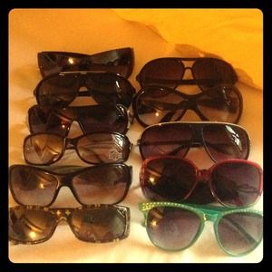 Lots of sunglasses!!