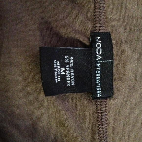 Light brown miniskirt from VS- NWOT - Picture 3 of 3