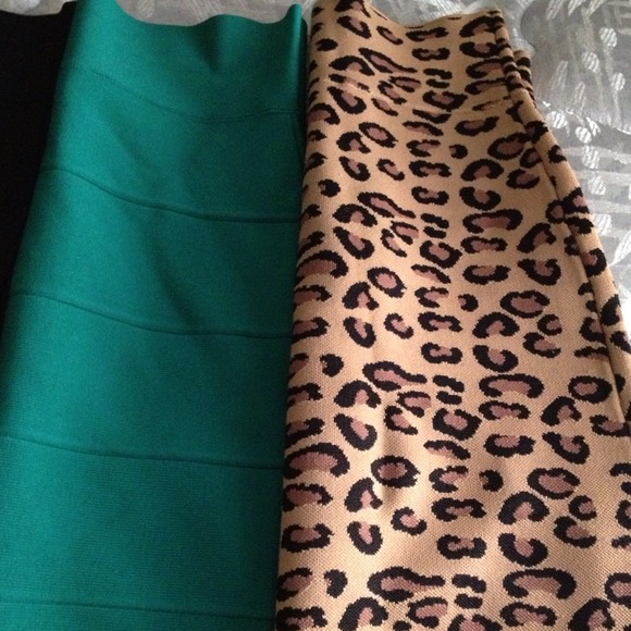BCBG skirt (COLORS) RED, ORANGE, LEOPARD, BLACK 👇
