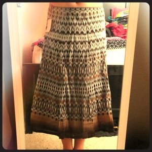 NWT Liz Claiborne mid length skirt