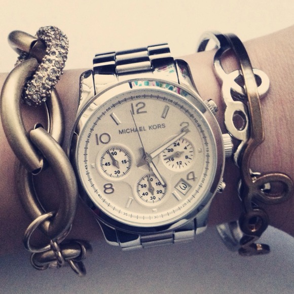 JUST SHARING :) Michael Kors silver watch