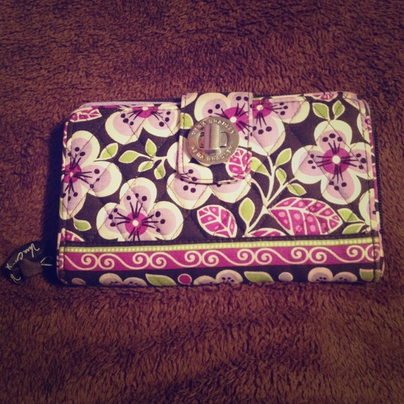 ⭐RESERVED⭐ Vera bradly wallet