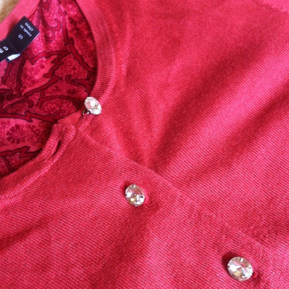 Coral cardigan with rhinestone buttons - Picture 3 of 3
