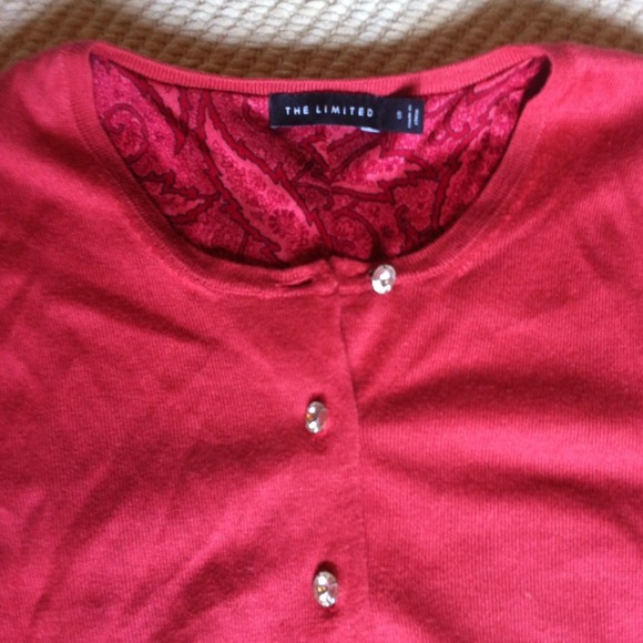 Coral cardigan with rhinestone buttons - Picture 2 of 3