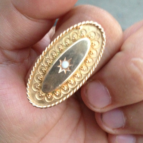 Gold ring