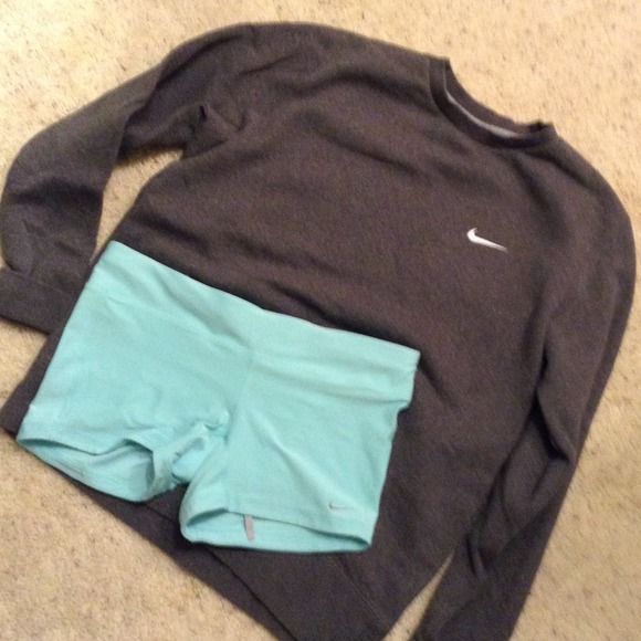 Bundle @kellywhite2024