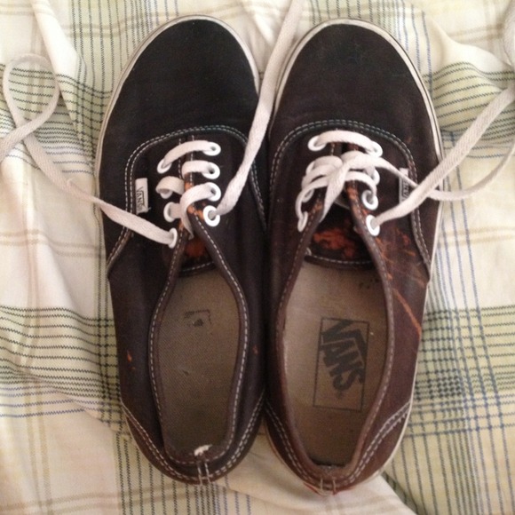 Black vans