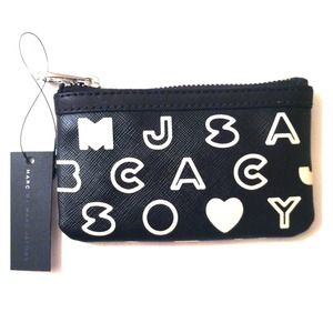 ❌UNAVAILABLE❌Marc Jacobs coin purse