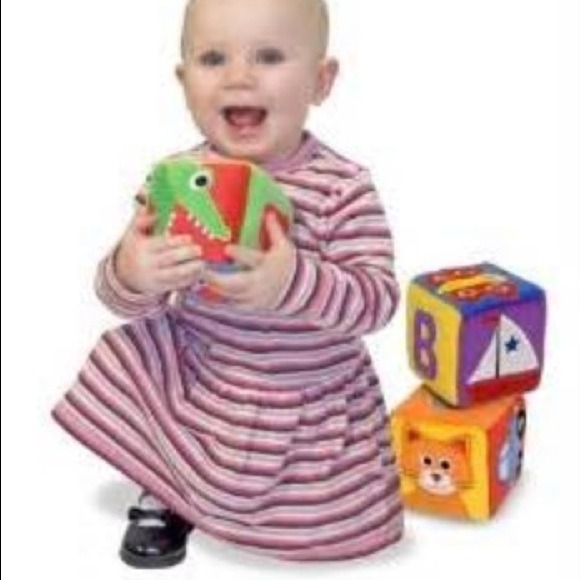 ❗️Sold❗️Melissa & Doug large soft ABC blocks - Picture 4 of 4