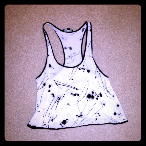 ⛔Sold⛔🔷Bundled 🔷Forever 21 tank