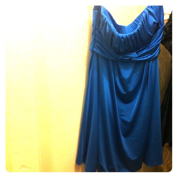 PERIWINKLE BLUE STRAPLESS DRESS