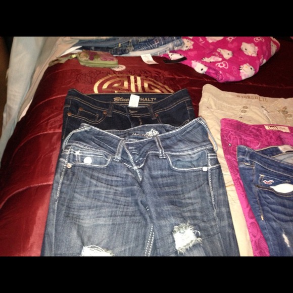 Jeans - Picture 3 of 3