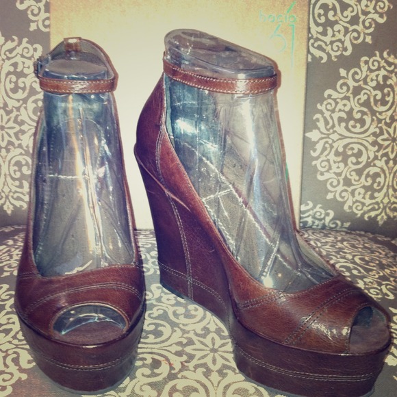 Bacio61 leather platform peep toe wedges