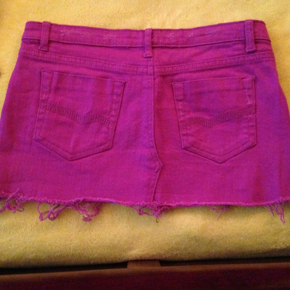 Mini jean skirt💜💗 - Picture 4 of 4