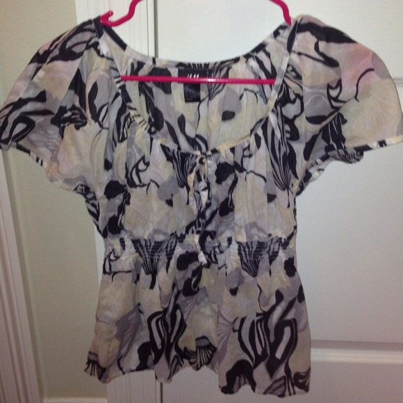 Flowy colorful top - Picture 1 of 1