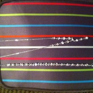 BRAND NEW NECKLACE AND BRACELET