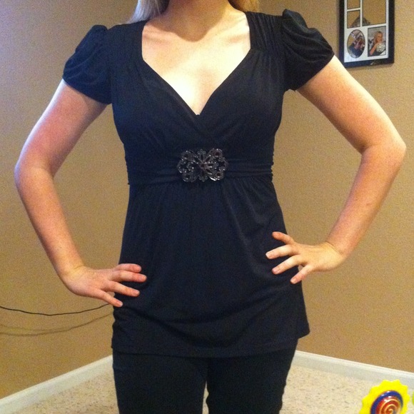 Beautiful classy blouse!