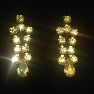 Vintage Crystal Screw back Earrings