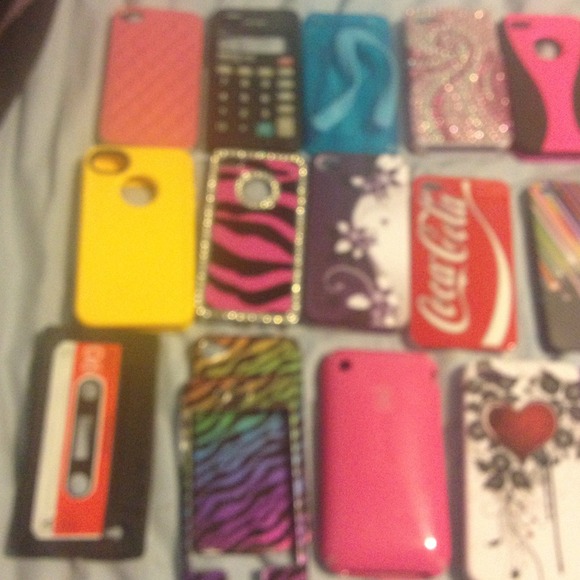 iPhone 4S cases!!! - Picture 2 of 4