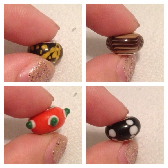 Glass beads - Picture 3 of 4