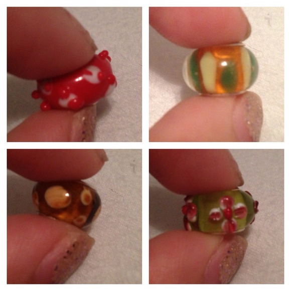 Glass beads - Picture 4 of 4