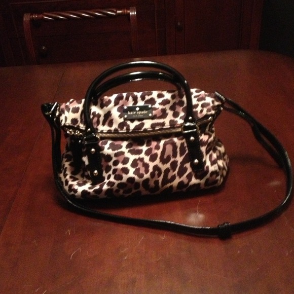 Kate Spade purse 🔸REDUCED🔸