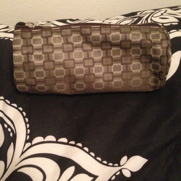 Small Cylindrical Cosmetic Bag