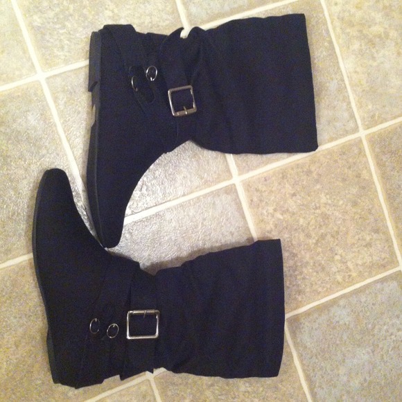 Reduced~~~Black Boots by Soda