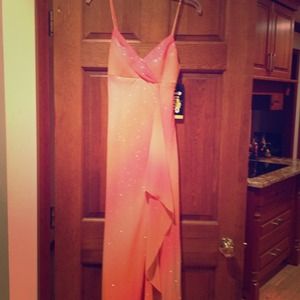 Brand new formal gown