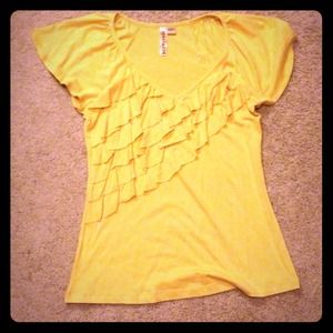 Yellow short sleeve top