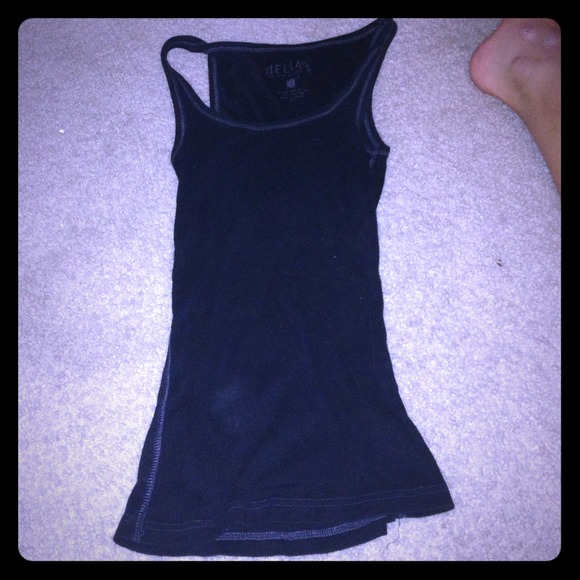 Black Delia's tank