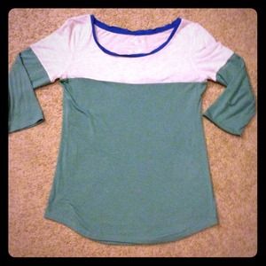 American Eagle 3/4 sleeve top