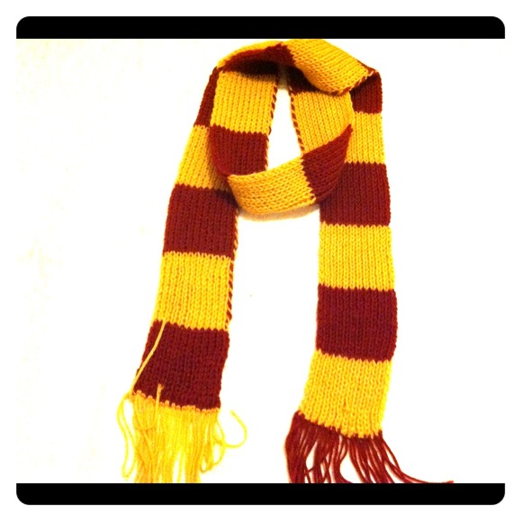 Harry Potter scarf
