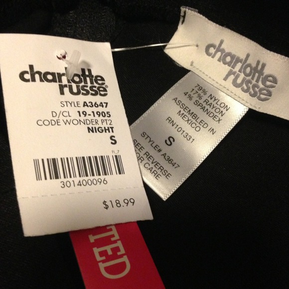 High-waisted Shorts - Picture 3 of 4