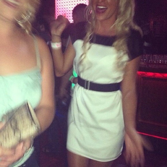 Express color block dress - Picture 1 of 2